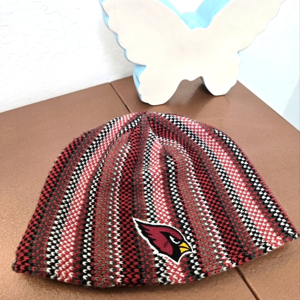 Cardinals Vintage collection Striped Beanie - Red and Black